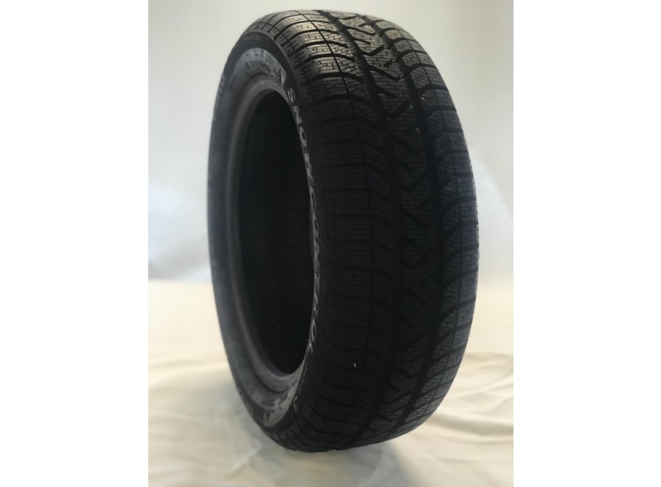 Pneumatico Pirelli 185/55/15 82H